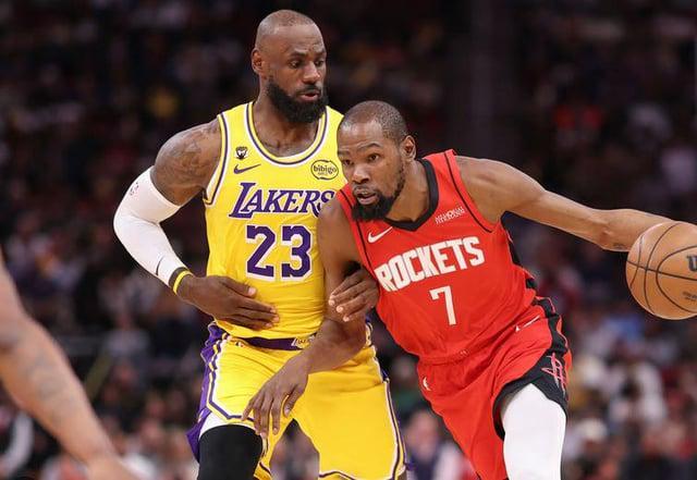 sofascore中文官网-湖人首轮「稳」碰火箭：2大核心倒下，球迷提前算起了被横扫概率